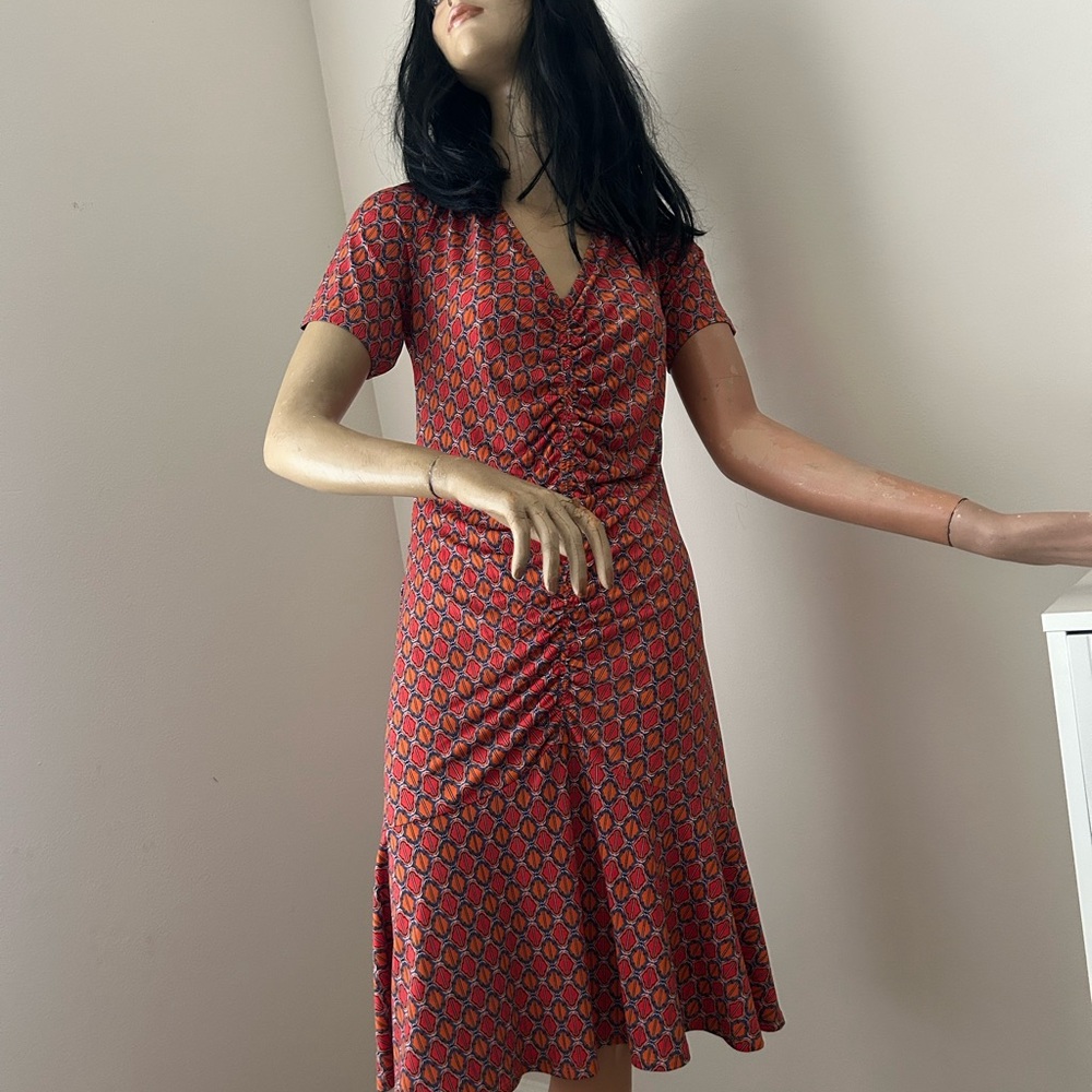 Donna Morgan Red and Black Geometric Midi Dress